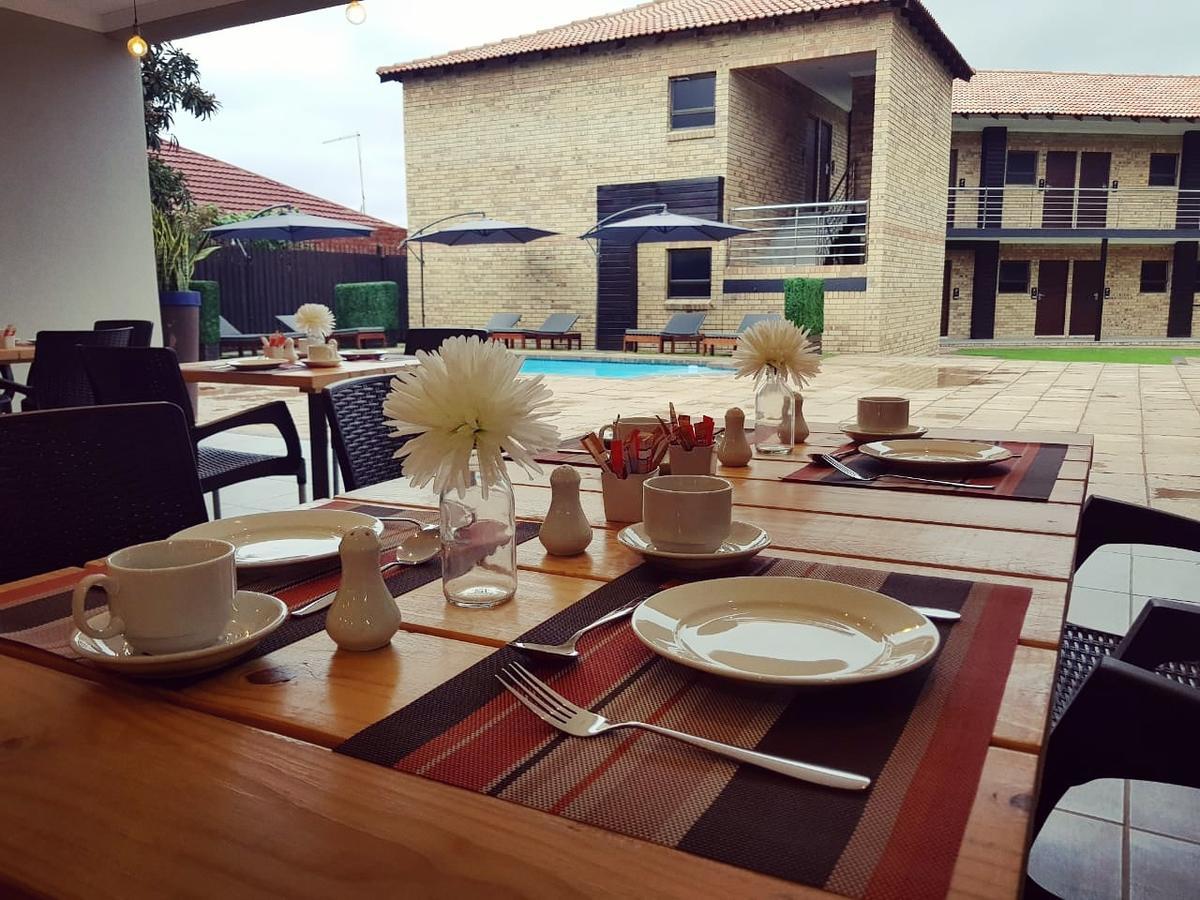 Palm Swift Luxury Accommodation Brits Ngoại thất bức ảnh