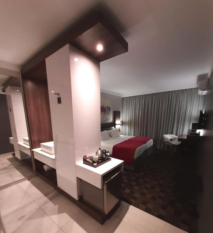 Palm Swift Luxury Accommodation Brits Ngoại thất bức ảnh